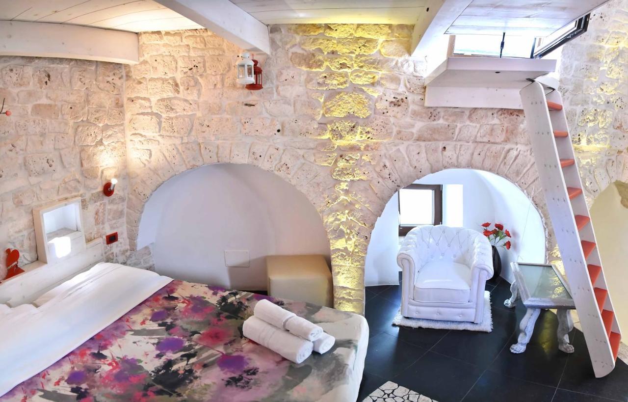 L'Angolo Di Gaudi, Casa Mila Putignano Buitenkant foto